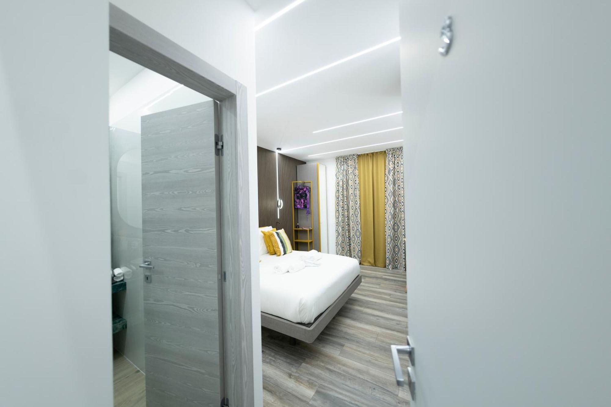 New Luxury Rooms Rom Eksteriør billede